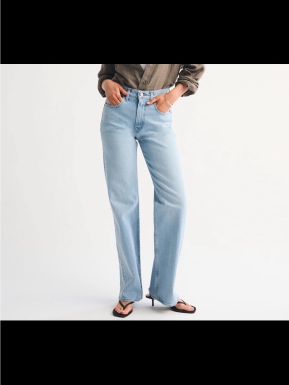 Classic High-Rise Light Blue Straight-Leg Women’s Jeans